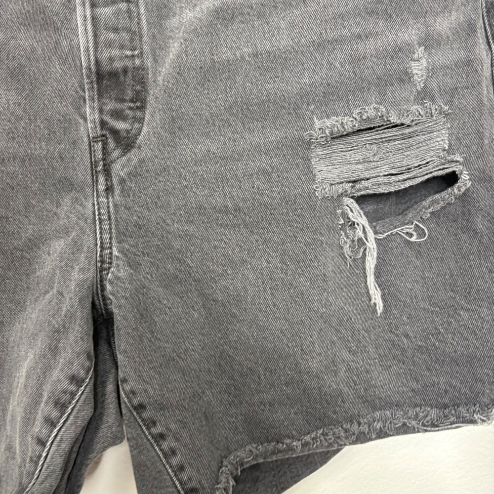 Levis 501 90s High Rise Distressed Denim Shorts Washed Black Grey 18W - Picture 4 of 6